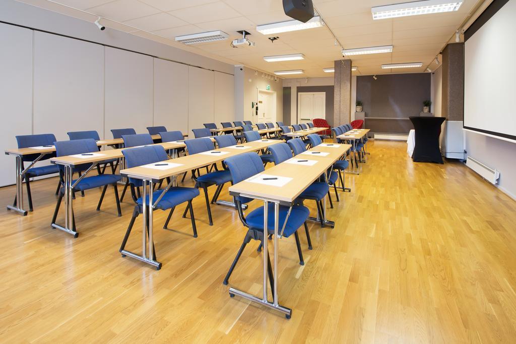 コンフォート ホテル グランド イェービク Gjøvik エクステリア 写真